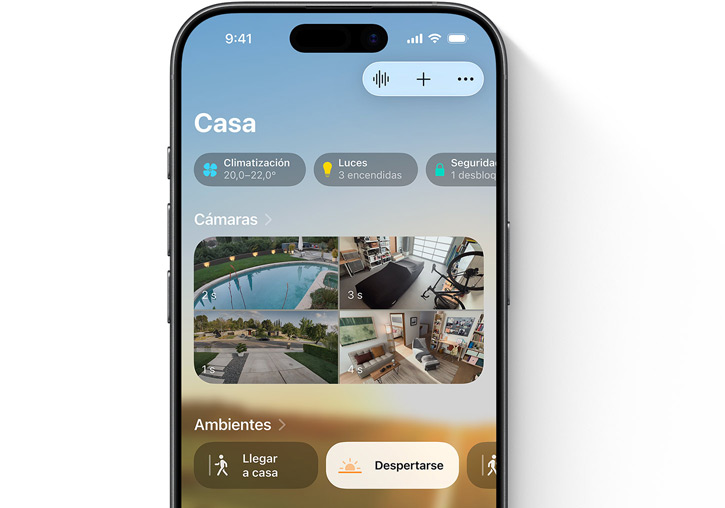 Un iPhone muestra la interfaz de usuario Mi casa de la app Casa