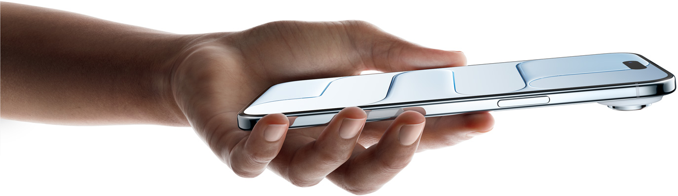 Ένα χέρι που κρατάει το iPhone Air, μπροστινή εξωτερική όψη, πλαϊνή εξωτερική όψη, χρώμα Γαλάζιο, πολύ λεπτό προφίλ, Dynamic Island, κουμπιά: πλευρικό, Έλεγχος Κάμερας